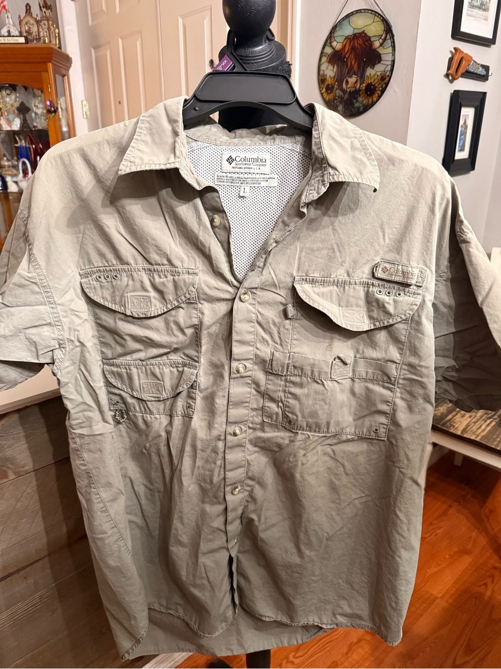 Columbia Men’s Short-Sleeve Button-Front Fishing Shirt - Khaki
